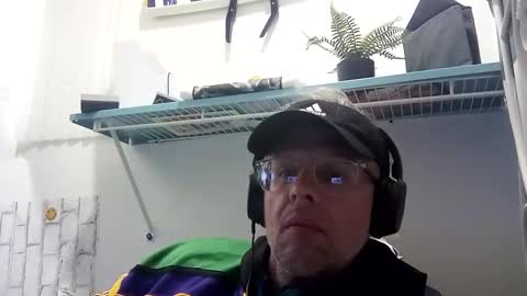 salis1981 online show from March 2025 05:01:01 AM