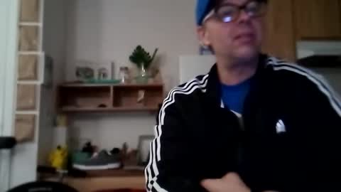 salis1981 online show from February 2026 06:35:02 PM