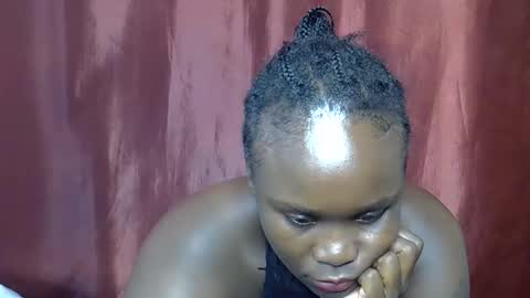 sally_bee1 online show from May 2026 09:12:02 PM