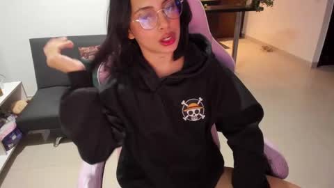 sallymaddoxx online show from December 2024 05:17:01 AM