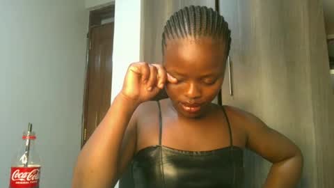 sallysasha254 online show from December 2024 12:02:01 PM