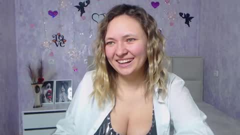 Sally online show from February 2025 09:58:02 PM