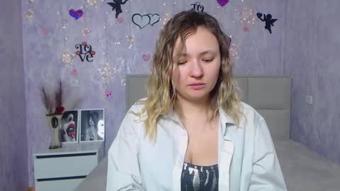 Sally online show from February 2025 04:41:02 AM