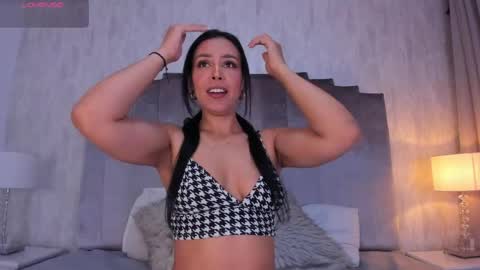 Marcela online show from May 2026 12:33:01 PM