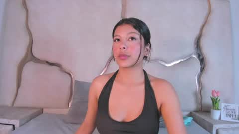 Snapshot of salmaportman_ chatting on August 2026 04:15:02 AM salmaportman_ online show from August 2026 04:15:02 AM
