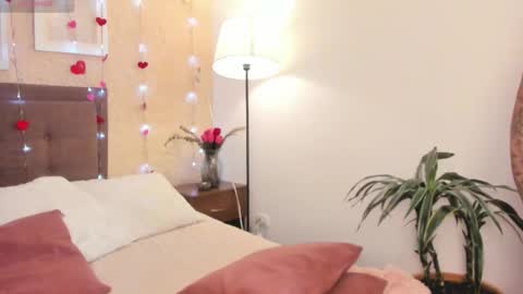 Salo     online show from February 2026 02:39:02 PM