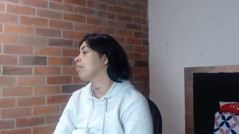   online show from December 2025 04:58:01 PM