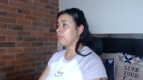 Snapshot of salome__palmer chatting on June 2026 12:32:02 AM online show from June 2026 12:32:02 AM