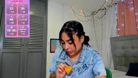 salome online show from December 2024 08:33:02 PM