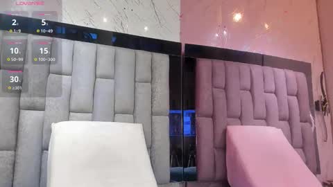 Salome Duque  online show from October 2025 08:36:02 AM