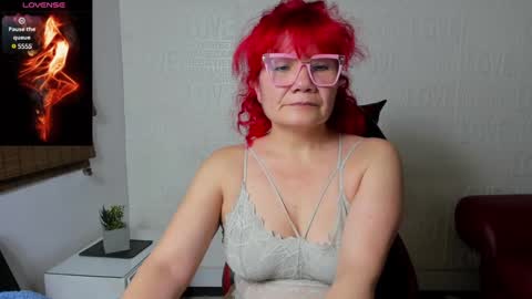 Snapshot of salomee_diazz chatting on January 2025 09:16:01 PM Salomee diazz online show from January 2025 09:16:01 PM