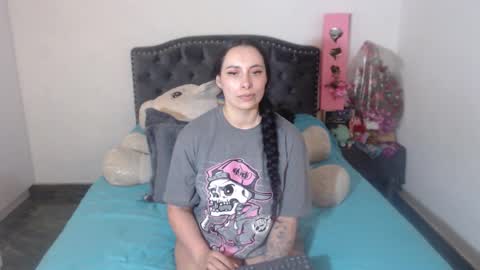 yenny online show from October 2025 04:33:01 AM