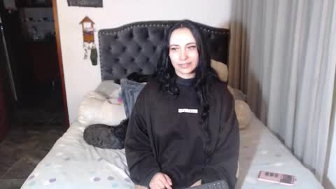 yenny online show from March 2026 05:44:01 AM