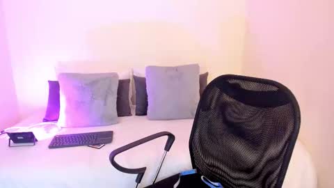 Salome online show from February 2026 11:14:01 PM