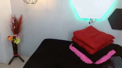 martina online show from January 2025 09:57:02 AM