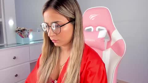 Salome online show from March 2025 03:40:01 AM