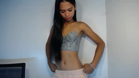 Snapshot of salsallera69x chatting on May 2026 04:42:02 AM salsallera69x online show from May 2026 04:42:02 AM