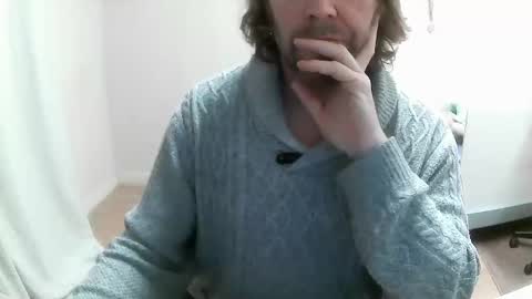 Snapshot of saltimbanquier chatting on December 2024 07:18:01 AM Saltimbanquier Salt ou Banquier online show from December 2024 07:18:01 AM