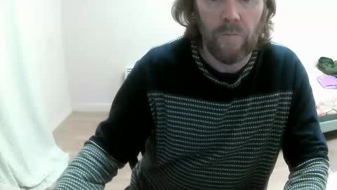 Snapshot of saltimbanquier chatting on January 2025 02:03:02 PM Saltimbanquier Salt ou Banquier online show from January 2025 02:03:02 PM