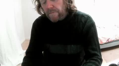 Snapshot of saltimbanquier chatting on March 2025 07:36:01 AM Saltimbanquier Salt ou Banquier online show from March 2025 07:36:01 AM