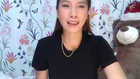 Snapshot of saltwatermuse chatting on October 2025 05:50:02 PM Ask me online show from October 2025 05:50:02 PM