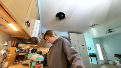 Snapshot of saltycaptain69_hatgirl69 chatting on October 2025 09:04:02 PM Salty Captain 69 Hat Girl 69 online show from October 2025 09:04:02 PM