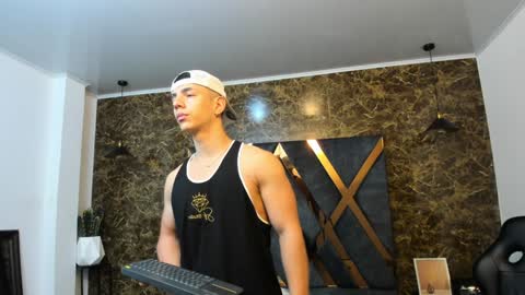 SALVATORE online show from January 2025 11:08:02 AM