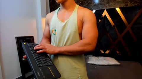 SALVATORE online show from January 2025 11:33:02 AM