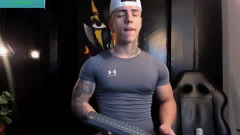 SALVATORE online show from December 2025 05:40:02 PM