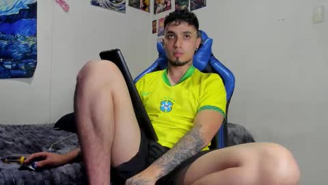   online show from November 2025 01:48:02 AM