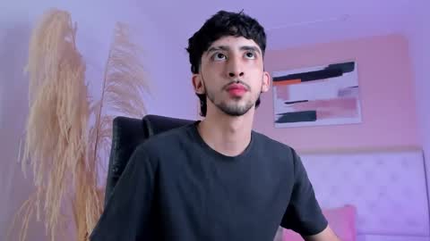 Snapshot of salvatore_monterey chatting on September 2025 08:54:01 PM salvatore online show from September 2025 08:54:01 PM