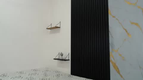 sammmikee online show from January 2025 05:15:01 PM