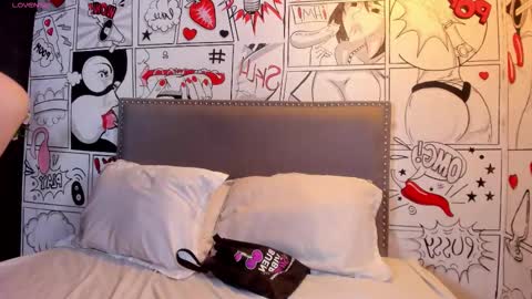 Sam  online show from November 2025 11:41:01 AM