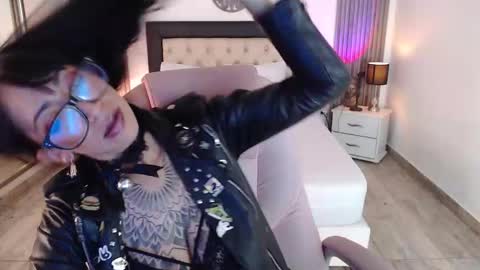 SAM MANSON online show from February 2025 06:24:02 PM