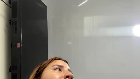 Snapshot of sam_robert17 chatting on February 2026 12:28:01 AM Samantha Roberts online show from February 2026 12:28:01 AM