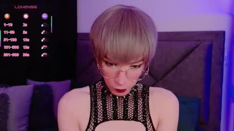 Sam online show from November 2025 07:29:02 AM