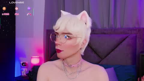 Snapshot of sam_russo chatting on July 2026 06:10:02 AM Sam online show from July 2026 06:10:02 AM