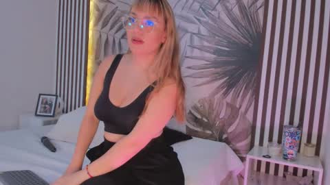 Samaantha  online show from October 2025 11:54:01 AM