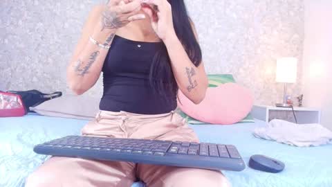 Snapshot of samanta_360 chatting on November 2025 11:56:02 AM Samanta online show from November 2025 11:56:02 AM