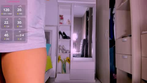 carolina online show from September 2025 02:04:02 AM