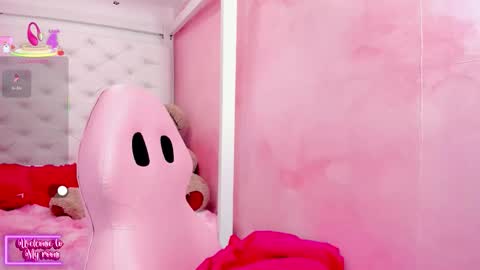 samanta__milk online show from September 2025 07:47:01 PM