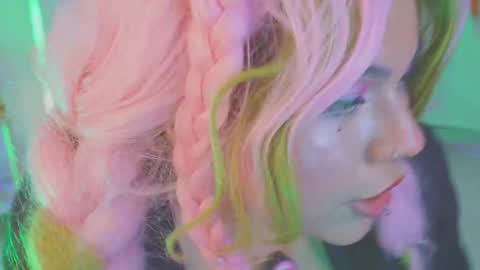 SAMANTA online show from September 2025 04:08:02 PM