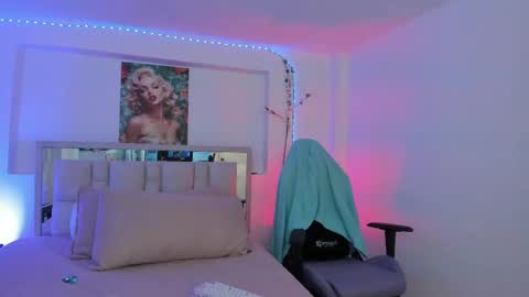 Samanta online show from November 2025 10:26:01 AM