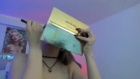 Samanta online show from December 2025 10:31:01 AM