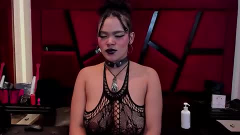 Samanta online show from November 2025 08:51:01 PM