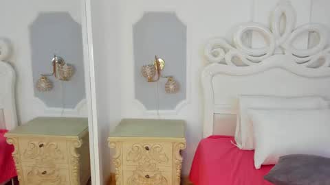 Samanta online show from February 2025 11:04:02 PM