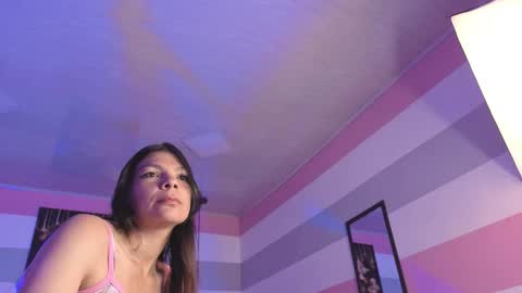 samantaortega_ online show from October 2025 01:45:02 PM