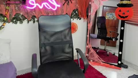 samantaortiz_ online show from October 2025 08:21:02 PM