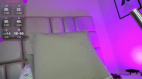 SAMANTA  online show from February 2026 03:34:02 AM