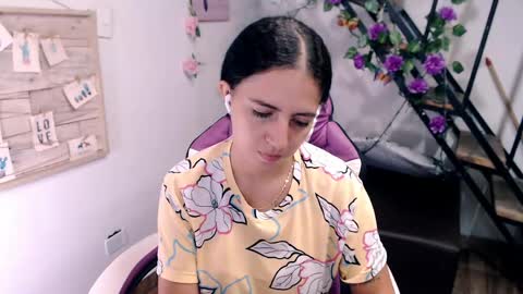 Snapshot of samantha2girl chatting on June 2026 05:26:01 PM samantha online show from June 2026 05:26:01 PM